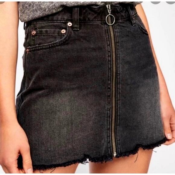 Free People Zip It Up Denim Skirt Front Zipper Haven Black 31 - Picture 5 of 14